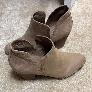 Elegant Tan Ankle Booties